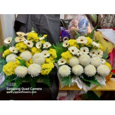 Fune table bouquet. 