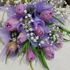 Tulips bouquet 